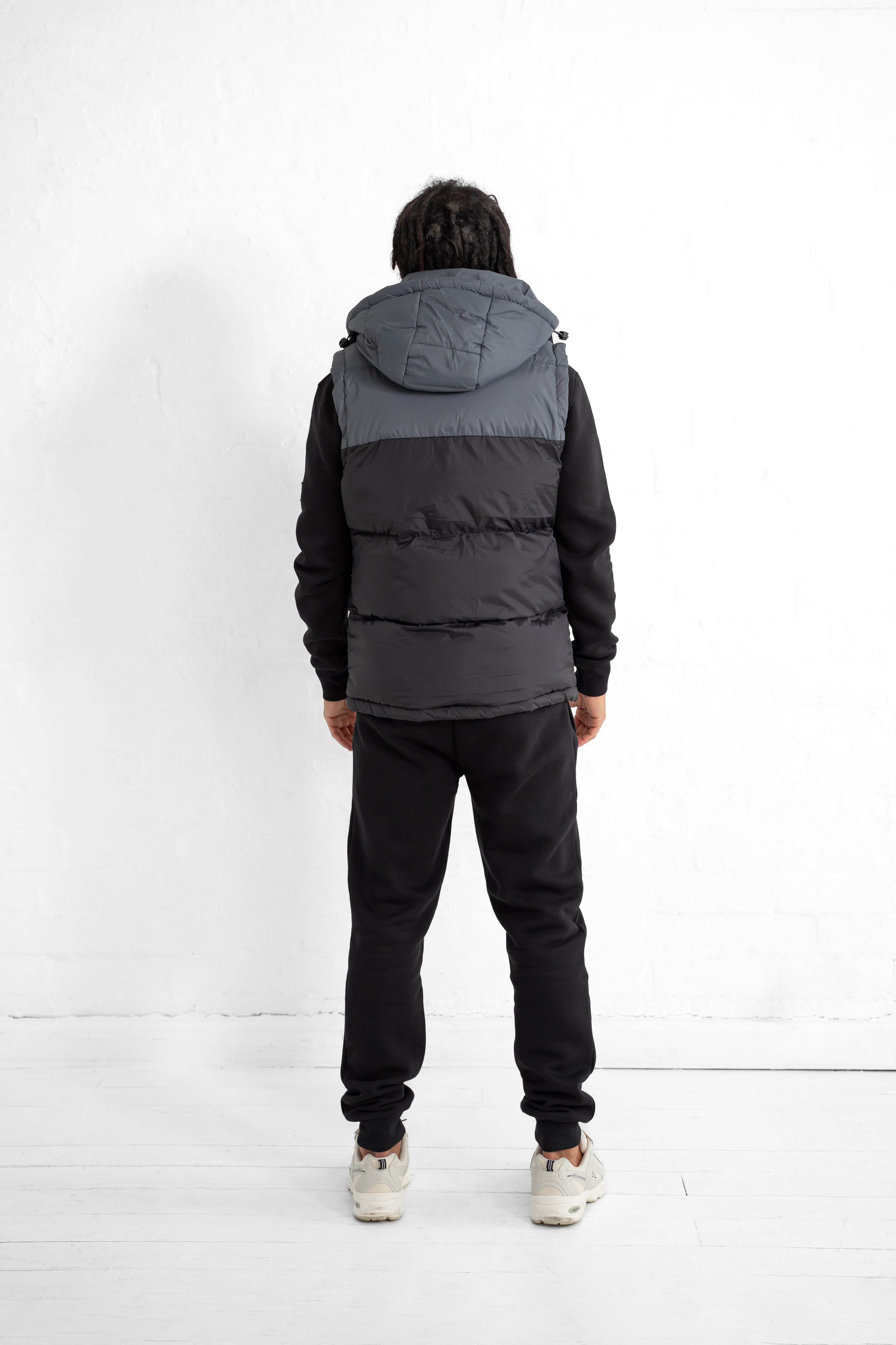 Foray Tower Padded Gilet - Black